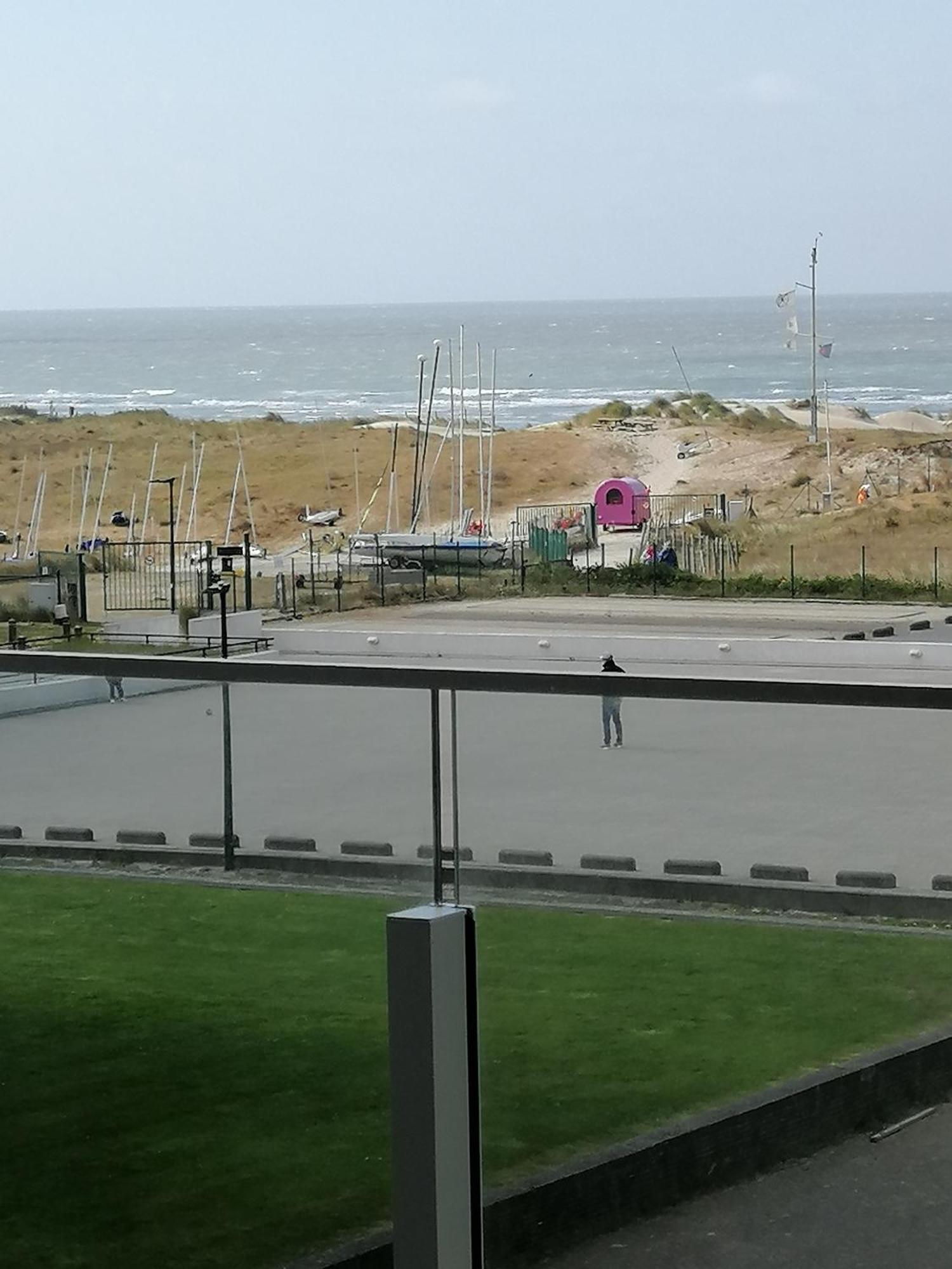 Zee En Strand De Panne Exteriör bild